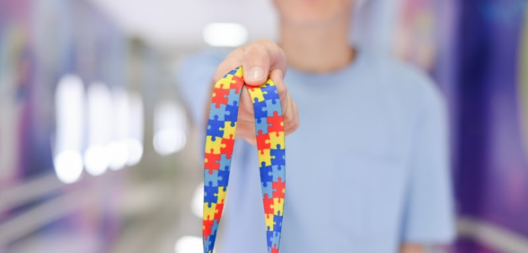 Webinar gratuito para escolas e famílias orienta sobre TEA